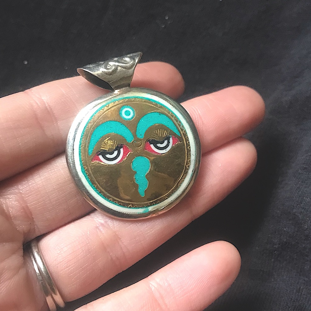 Wisdom Buddha Eyes Mantra Pendant